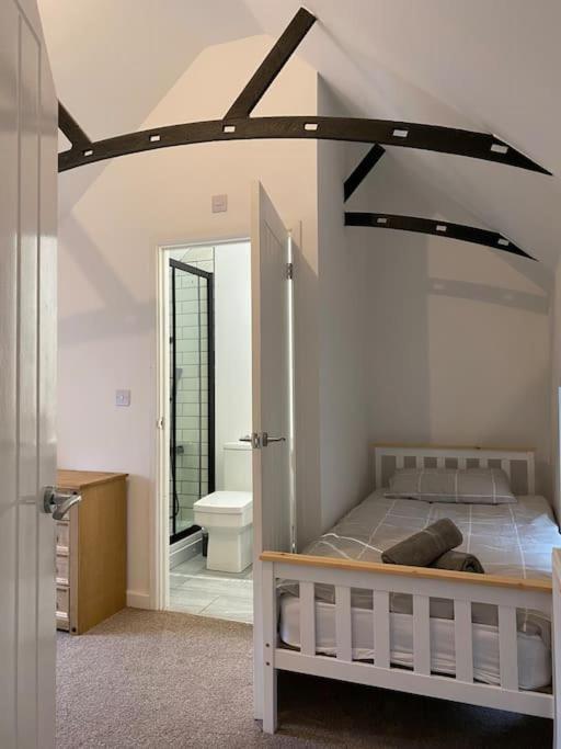 Modern 2 Bedroom Cottage Near Bike Park Wales. Merthyr Tydfil Luaran gambar