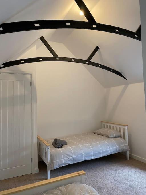 Modern 2 Bedroom Cottage Near Bike Park Wales. Merthyr Tydfil Luaran gambar