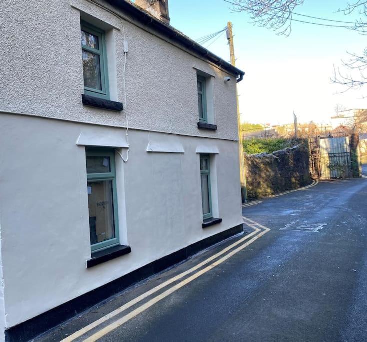 Modern 2 Bedroom Cottage Near Bike Park Wales. Merthyr Tydfil Luaran gambar